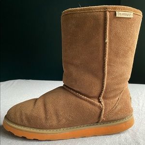 Bear Paw Suede Boots Women’s size: 8